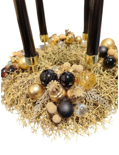 Moderní adventní věnec zlato-černý 2