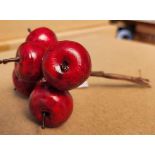 Jablíčka na drátku o velikosti 4cm, svazek 6ks