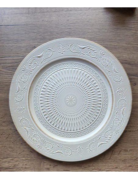Dekorační talíř o průměru 33cm, plast
